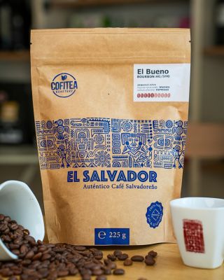 ☕ Naše káva měsíce – El Bueno - dostala nový kabátek! 🎁 100% arabika z El Salvadoru 🌋, která roste na sopečných svazích a...