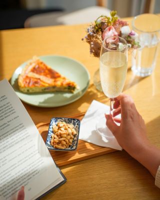 Začněte den jinak než ve shonu ☀️ V Café Majada na vás čekají sladké i slané snídaně, skvělá káva a klidná atmosféra –...
