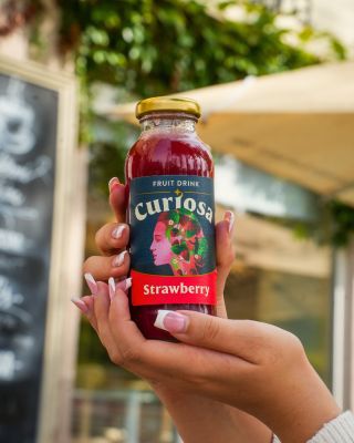 Máte rádi džusy? 🍓 Zkuste náš nový jahodový džus Curiosa – sladký jen díky ovoci, bez přidaného cukru, barviv a...
