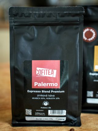 Voní váš Vánoční seznam po kávě? 🎄☕ V Café Majada Praha na vás čeká výběr výborných zrnkových káv, které jsou ideálním...